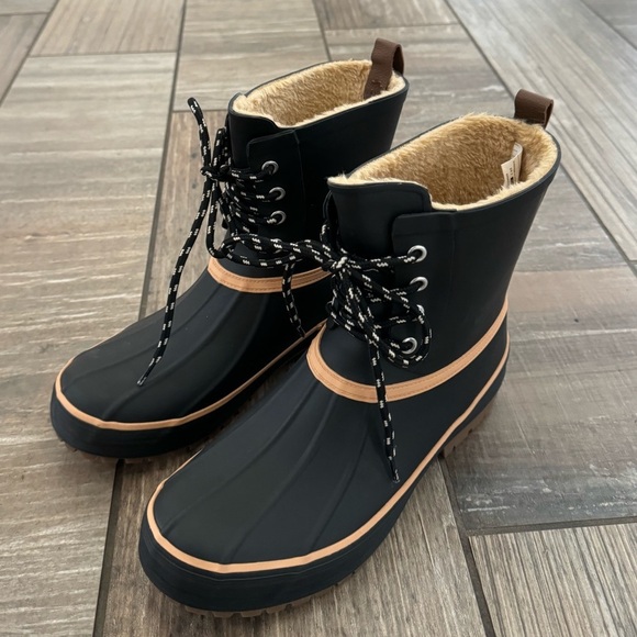 Chooka Everyday Faux Shearling Waterproof Boot size 9 - Picture 5 of 12